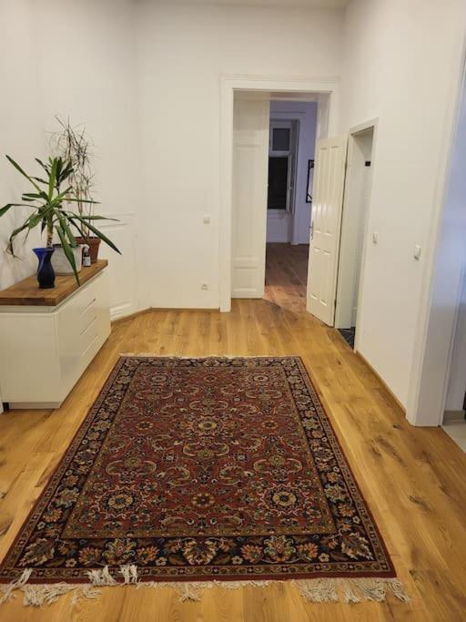 Sehr Zentral Gelegen Apartment เวียนนา ภายนอก รูปภาพ
